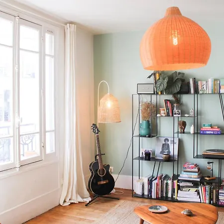 Charming Bright In The Heart Of Apartment *